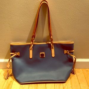 Dooney & Bourke Shoulder Bag